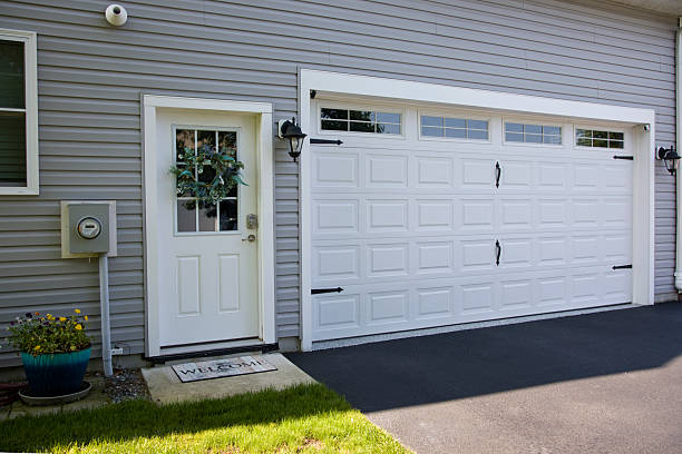 24/7 Emergency Garage Door Roller Replacement experts in Monroe, OH